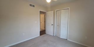 Gorgeous Corner lot Home for Rent! Gallery 20