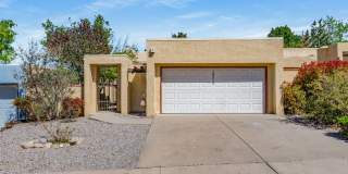 10333 Camino Del Oso Northeast Gallery 1