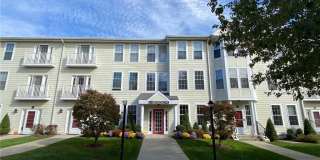 31 Greenridge Avenue Gallery 1