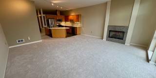 Pike Lofts Condominium ~ Capitol Hill Gallery 6