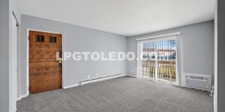 3348 Arlington Ave Gallery 6