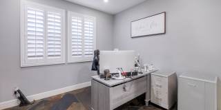 Newly Upgraded 4 Bedroom Home Gallery 21