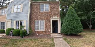 2 bd 1.5 bath Townhouse Gallery 1