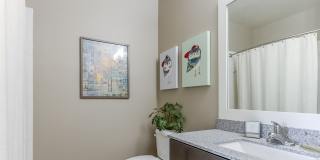 Edge at 1702 Gallery 11