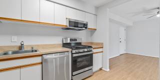 Fairwinds. Renovated and Updated. Spacious 2 bed 2 bath ground level condo in Annapolis! Gallery 7