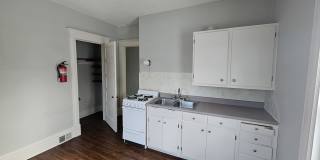 709 West Vine Street Gallery 15