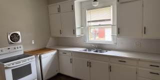 709 Ferry Street Gallery 9