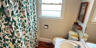 Cute Three Bedroom Near Piedmont Hospital Cute Three Bedroom Near Piedmont Hospital Gallery 22