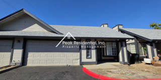 Updated 2bd/2ba Sacramento Duplex Gallery 1