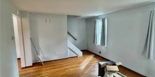 214 E Spruce Street Gallery 3
