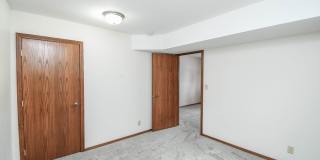 Spacious 5-Bedroom Split-Level in Southwest Sioux Falls with 4-Season Room & Fenced Yard! Gallery 36