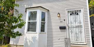 STUNNING! Three bedroom house! STUNNING! Three bedroom house! Gallery 1