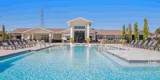 Farmhouse Luxury Apartments Gallery 23