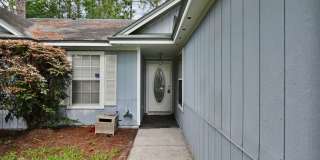 Welcome to this charming 3 bedroom, 2 bathroom home located in Jacksonville, FL Welcome to this charming 3 bedroom, 2 bathroom home located in Jacksonville, FL Gallery 24