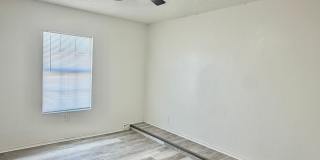 Updated 3/1.5 with Bonus Room in North by Northwest! Gallery 23