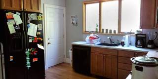 Allston 3 Bed w/ 2 Parking + Enclosed Porch – No Fee Allston 3 Bed w/ 2 Parking + Enclosed Porch – No Fee Gallery 1