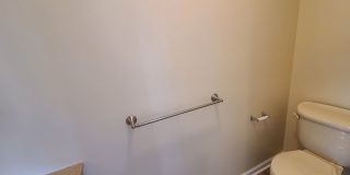 Newly Renovated - 2 Bedroom, 2.5 Bath Townhome Near Med Center - Available 08/05! Gallery 10