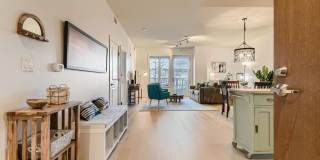 Modern 1 BDR in Peloton - Ground Floor - Full Accessible Gallery 8