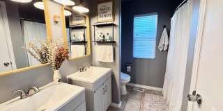 8255 Silver Glen Drive 8255 Silver Glen Drive Gallery 10