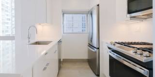 777 6th Avenue Gallery 47