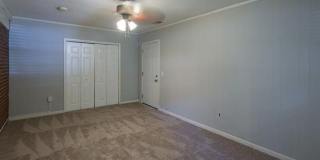 Sensational Three Bedroom Home Located in the Earlewood Community! Gallery 13