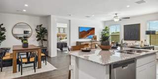 Solana Place at Carlton Commons Gallery 11