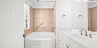 2360 Logan Circle NE Gallery 29