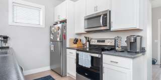 EAST FRANKLINTON ARTIST DISTRICT!  SUNNY NEWLY RENOVATED HOME on DOUBLE LOT Gallery 8