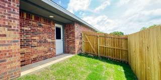 1616 Indian Trail Gallery 27