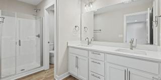 Luxury New Construction Townhome with Attached 2 Car Garage! Gallery 18