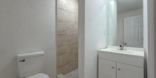 RENOVATED 4/2 in Walkable Location, Stainless Steel Appliances, & Garage/Workshop! Available NOW for $1850/month! Gallery 20