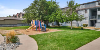 Novi at Lowry Gallery 28