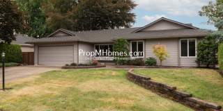 Spacious Three Bedroom Home in Desirable Charbonneau! Gallery 1