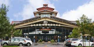 Camden Lincoln Station Gallery 48