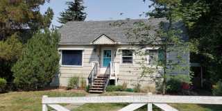 152 SE Water St Gallery 1