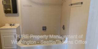 2106 42nd Ave SW Gallery 15