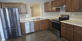 217 Climbing Ivy Court Gallery 5