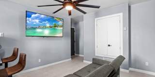 301 S El Paso Street unit: 2A Gallery 12