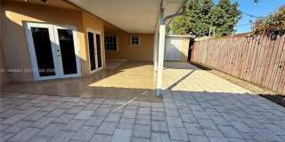 13781 SW 158th Ter Gallery 17