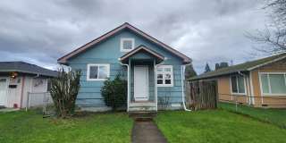 Three Bedroom Home with a Garage Gallery 1