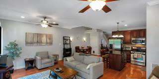 Beautiful 3 Bedroom Bridgeport Townhome! Gallery 16