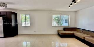 1540 SW 5th Pl Gallery 19