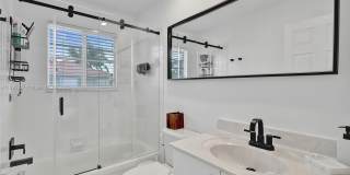 1725 Winterberry Ln Gallery 23