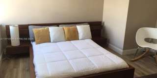 1800 COLLINS AV Gallery 11