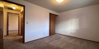 Charming 2 Bedroom Duplex with Spacious Yard in Gresham! Gallery 10