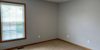 1209 W Aspen Court Gallery 9