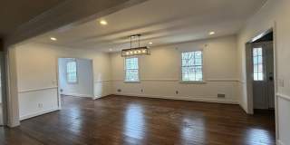 115 Adams Avenue Gallery 20