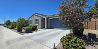 Gorgeous, Almost New Home in Newer Tolleson Neighborhood! Priced just right! Gallery 1