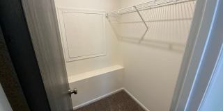 4 Bedroom newly remodeled Duplex Gallery 17