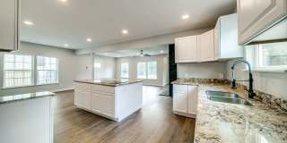 811 W Kings Gallery 19